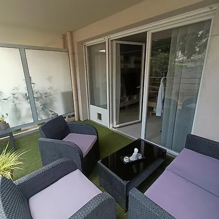 T3 Garage Prive Terrasse Apartment *