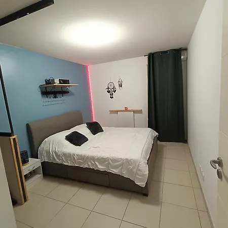 Apartment T3 Garage Prive Terrasse *